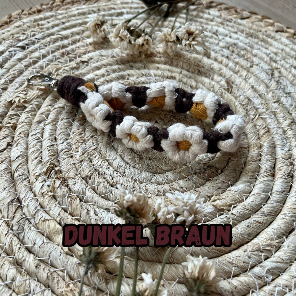 Handgemachter Blumen Makramee Schlüsselanhänger – Wähle deine Farbe | Boho Stil | Individuell | Perfektes Geschenk