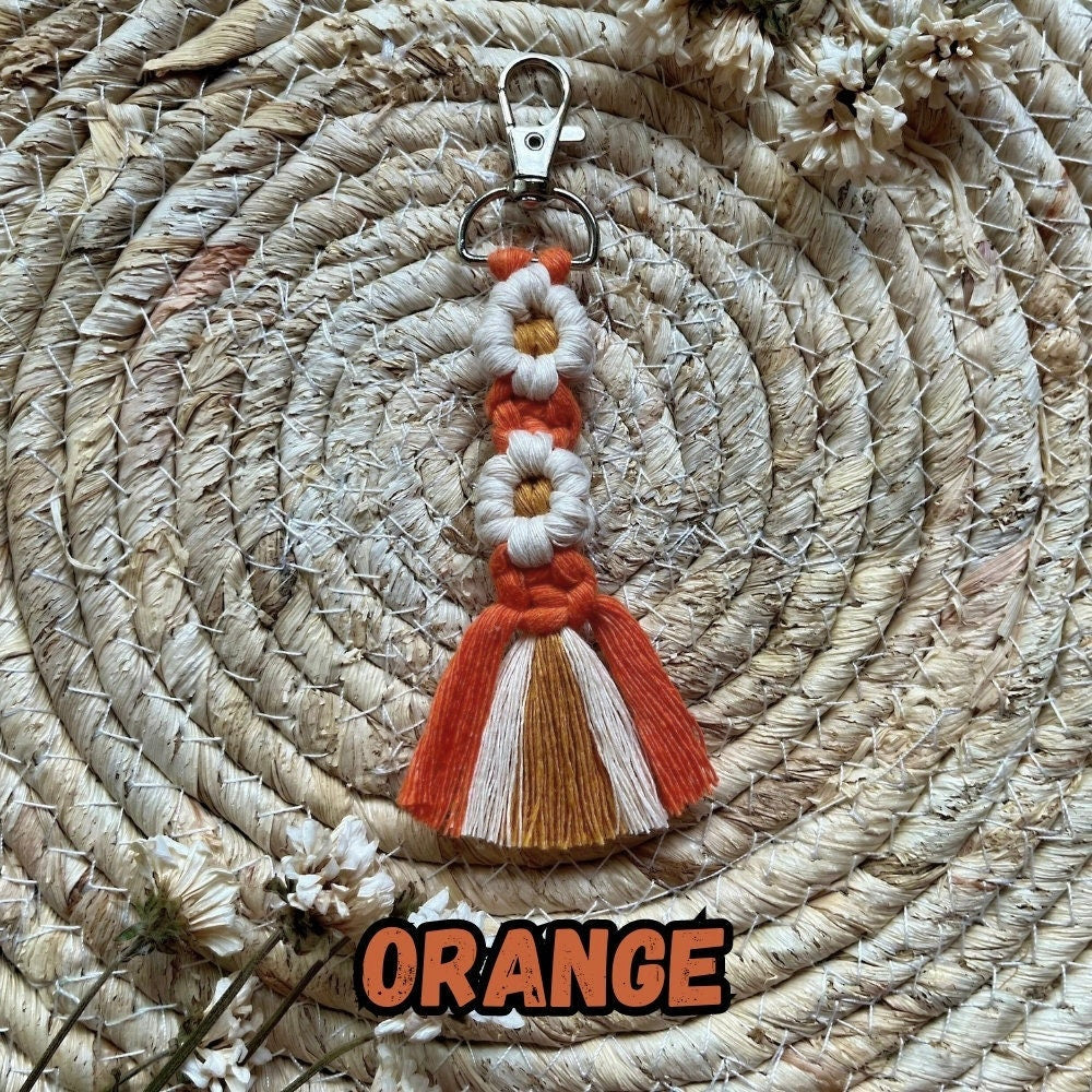 Makramee Blumen Schlüsselanhänger Braun, Gast- & Muttertagsgeschenk, Boho Stil, Handgemacht, Taschenanhänger