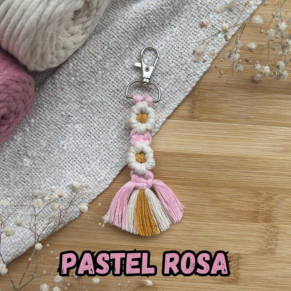 Makramee Blumen Schlüsselanhänger Rosa, Gast- & Muttertagsgeschenk, Boho Stil, Handgemacht, Taschenanhänger